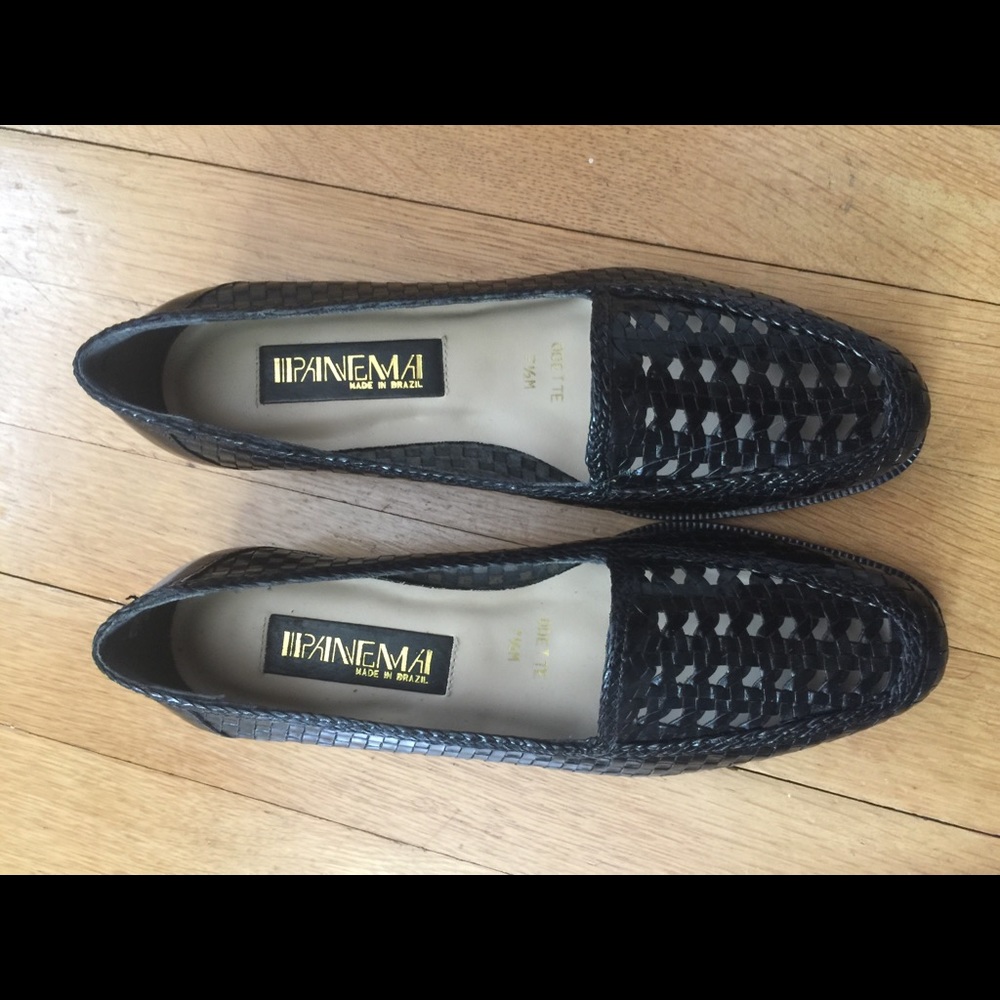 Vintage black loafers NWOT